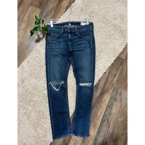 Rag & Bone Size 26 Distressed Busted Knee Burnley Wash Low Rise Tomboy Jeans